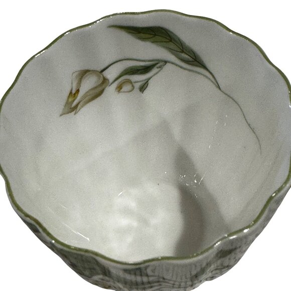 Shelley Fine Bone China Demitasse Syringa Cup Saucer Set Floral Vintage England - Picture 9 of 10